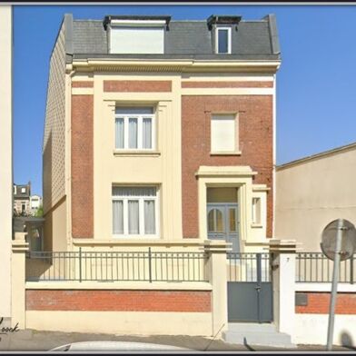 Maison 8 pièces 194 m²