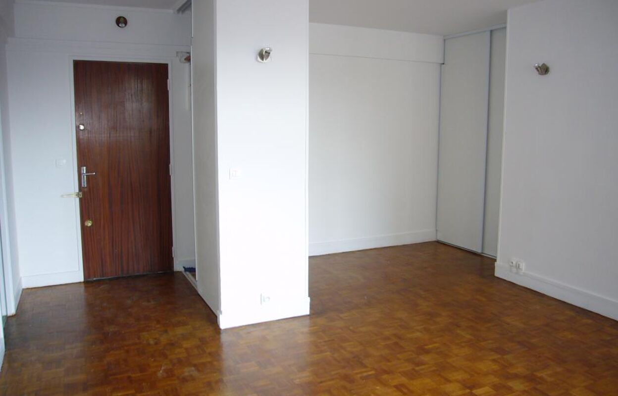 appartement 1 pièces 32 m2 à louer à Paris 20 (75020)