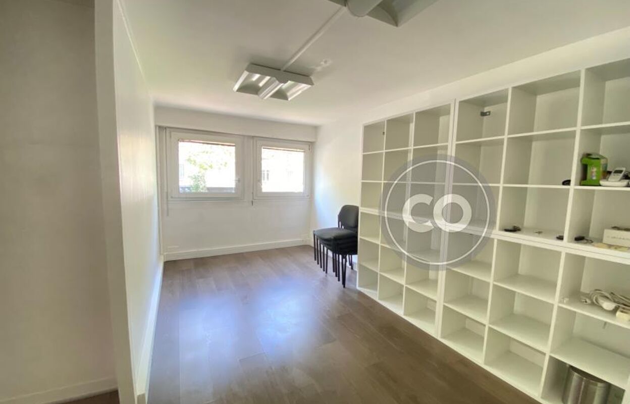 bureau  pièces 42 m2 à louer à Boulogne-Billancourt (92100)