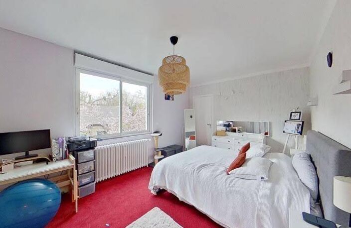 Location appartement 3 pièces 95 m² à Bièvres (91570) — photo 2