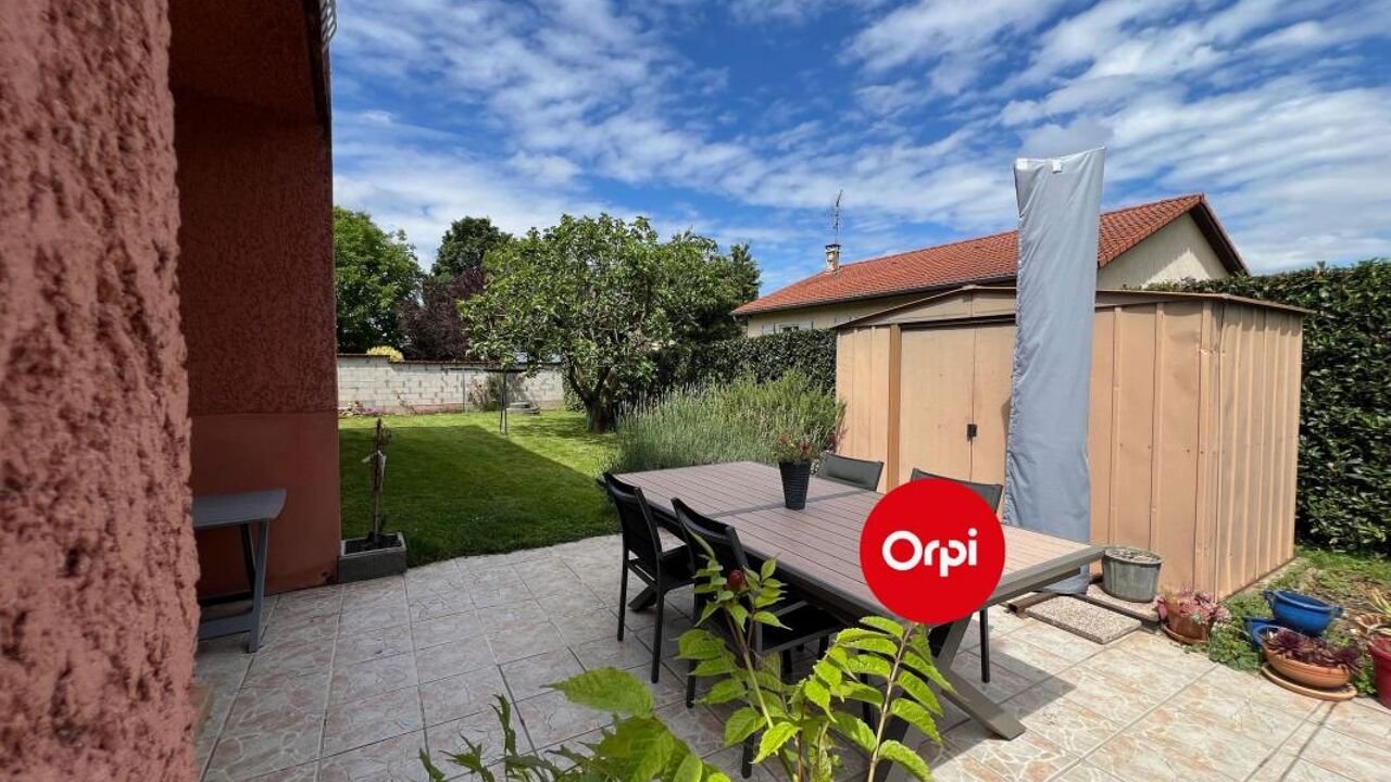 maison 6 pièces 157 m2 à vendre à Saint-Priest (69800)