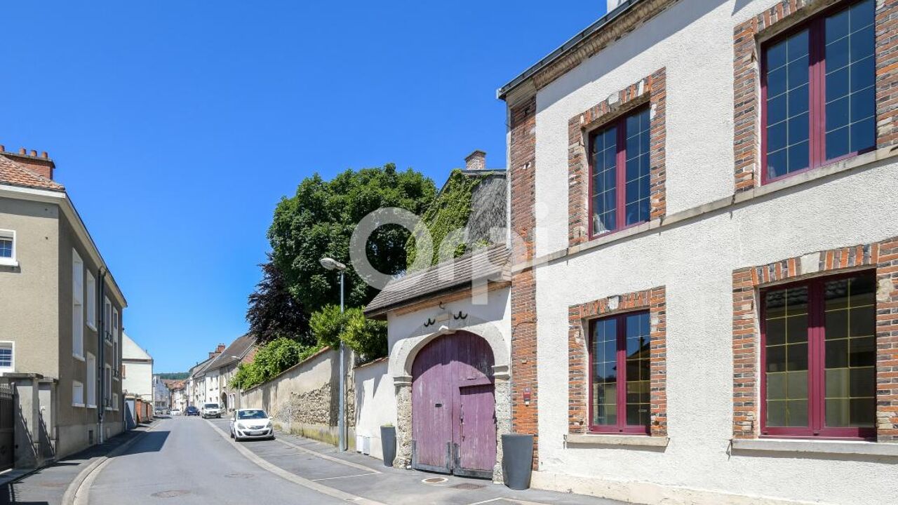 maison 5 pièces 208 m2 à vendre à Damery (51480)