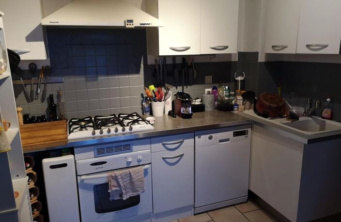 Loyer mensuel : 995 euros CC — photo 3