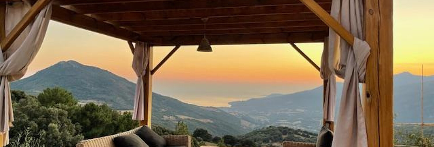 Maison 3 Pièces 150 m² à vendre à Fozzano (20143)