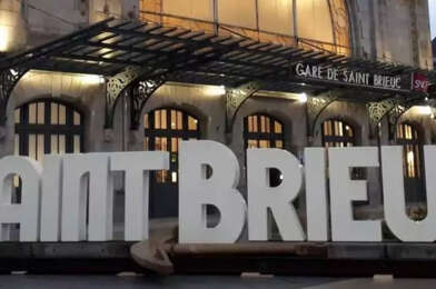 Commerce  327000 €