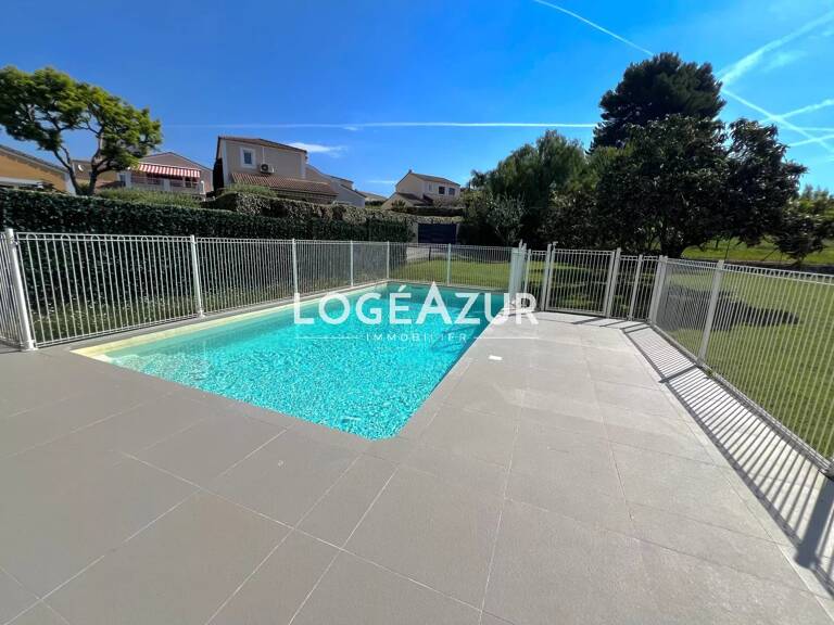LOCATION SAISONNIÈRE ANTIBES - APPARTEMENT 2 COUCHAGES - PISCINE — photo 1
