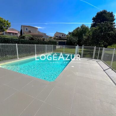 Appartement 2 pièces 840 €