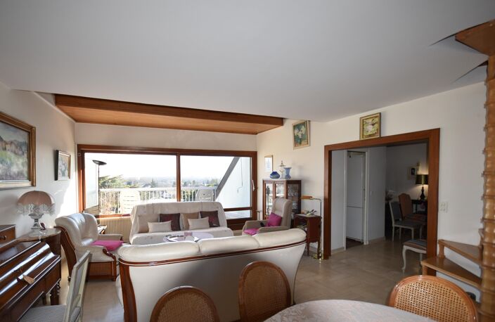APPARTEMENT DUPLEX ATTIQUE — photo 2