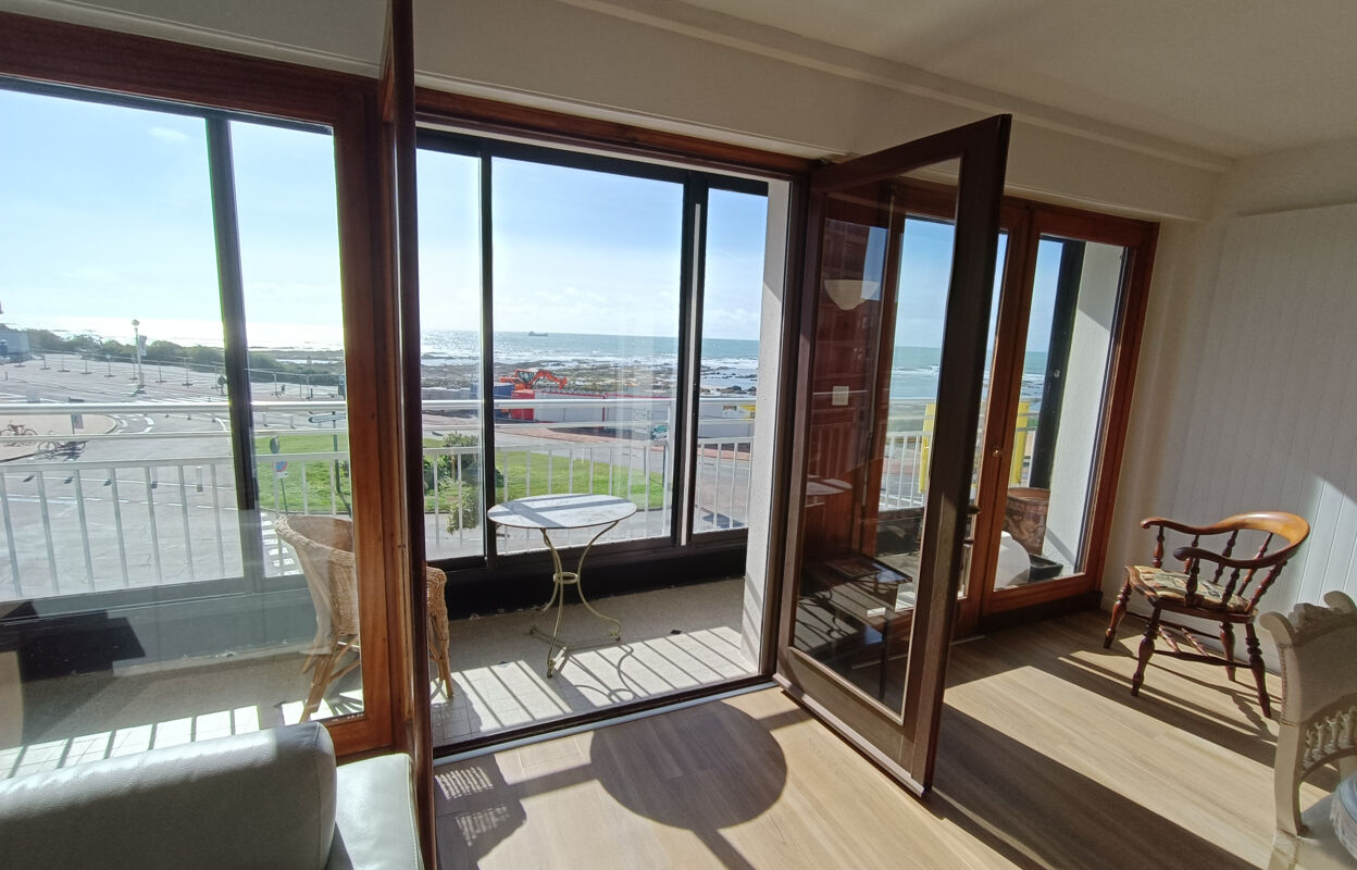 appartement 2 pièces 61 m2 à vendre à Les Sables-d'Olonne (85100)