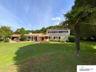 MAISON DE FAMILLE SUR PARC DE 9.600 m2 — photo 3