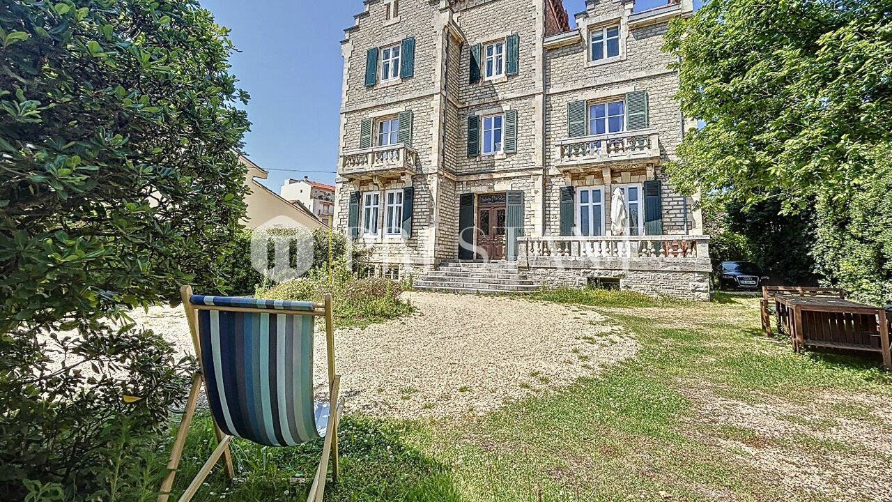 appartement 5 pièces 125 m2 à vendre à Biarritz (64200)