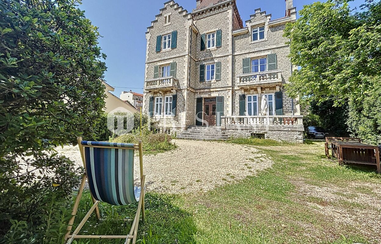 appartement 5 pièces 125 m2 à vendre à Biarritz (64200)