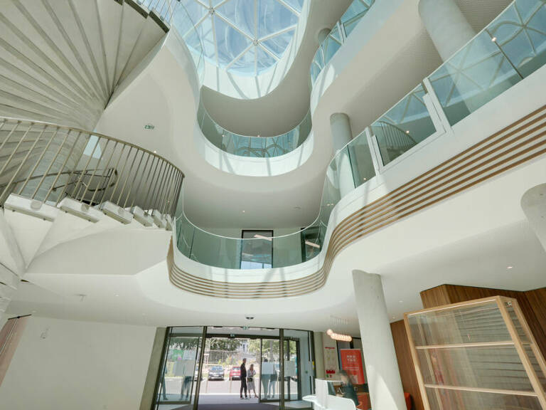 BUREAUX à LOUER — photo 1