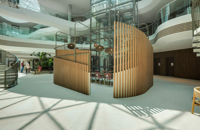 BUREAUX à LOUER — photo 3