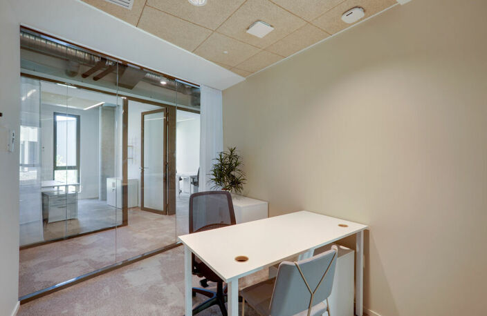 BUREAUX à LOUER — photo 5