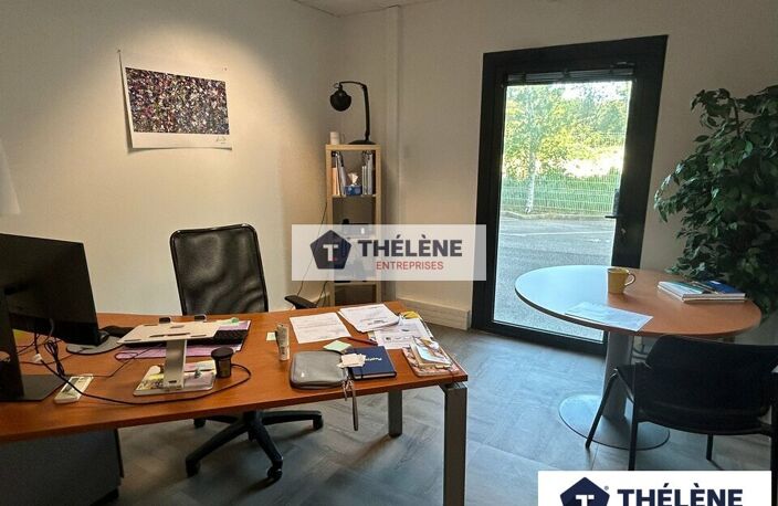 BUREAUX à LOUER — photo 4