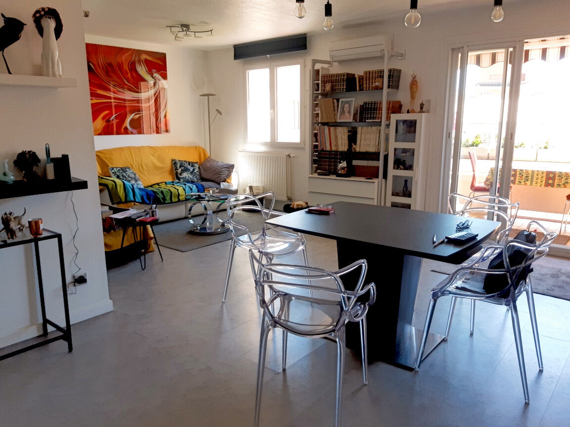 Hyères Appartement 3 pièces 75 m²