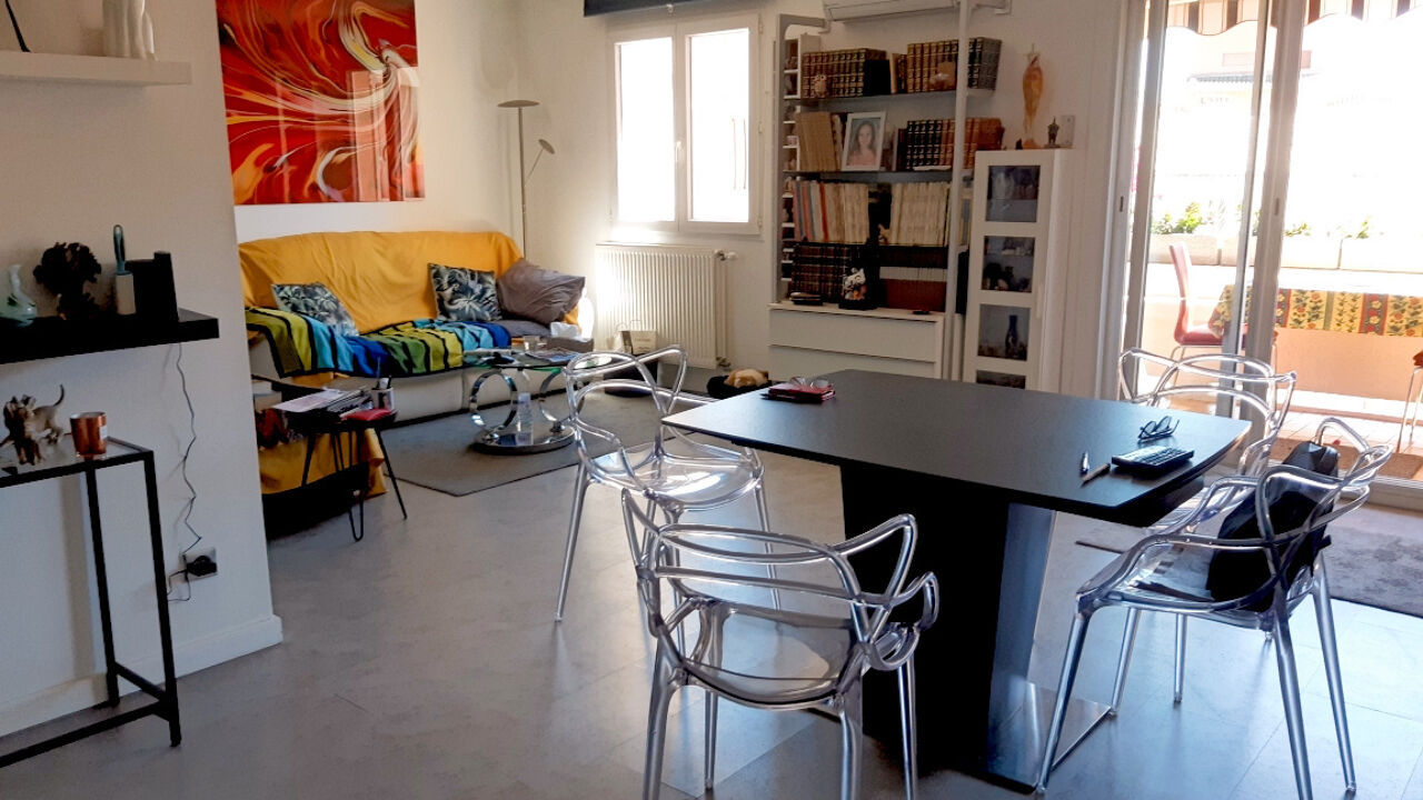 appartement 3 pièces 75 m2 à vendre à Hyères (83400)