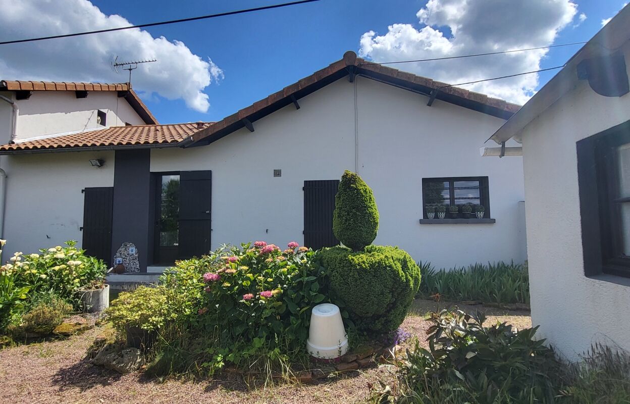 maison 8 pièces 166 m2 à vendre à Cholet (49300)