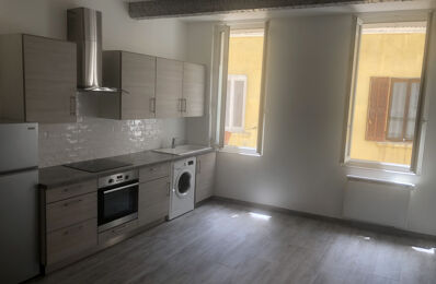 location appartement 700 € CC /mois à proximité de Marseille 12 (13012)