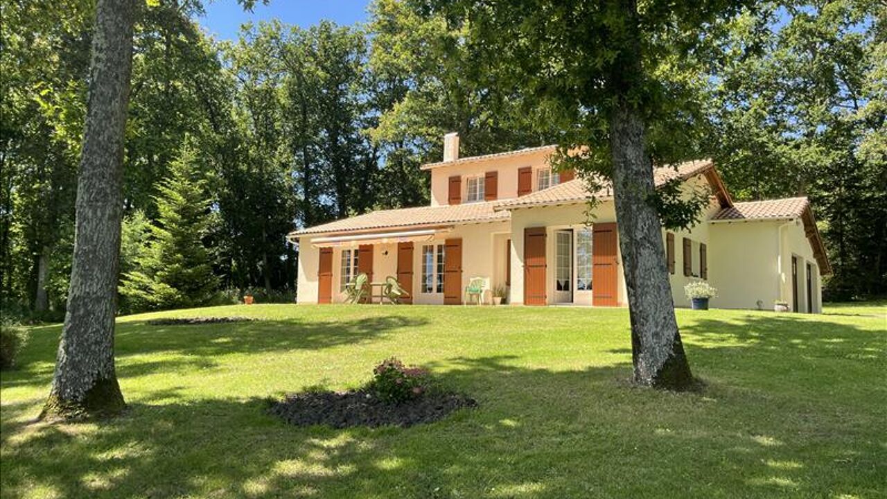 maison 5 pièces 130 m2 à vendre à Étaules (17750)