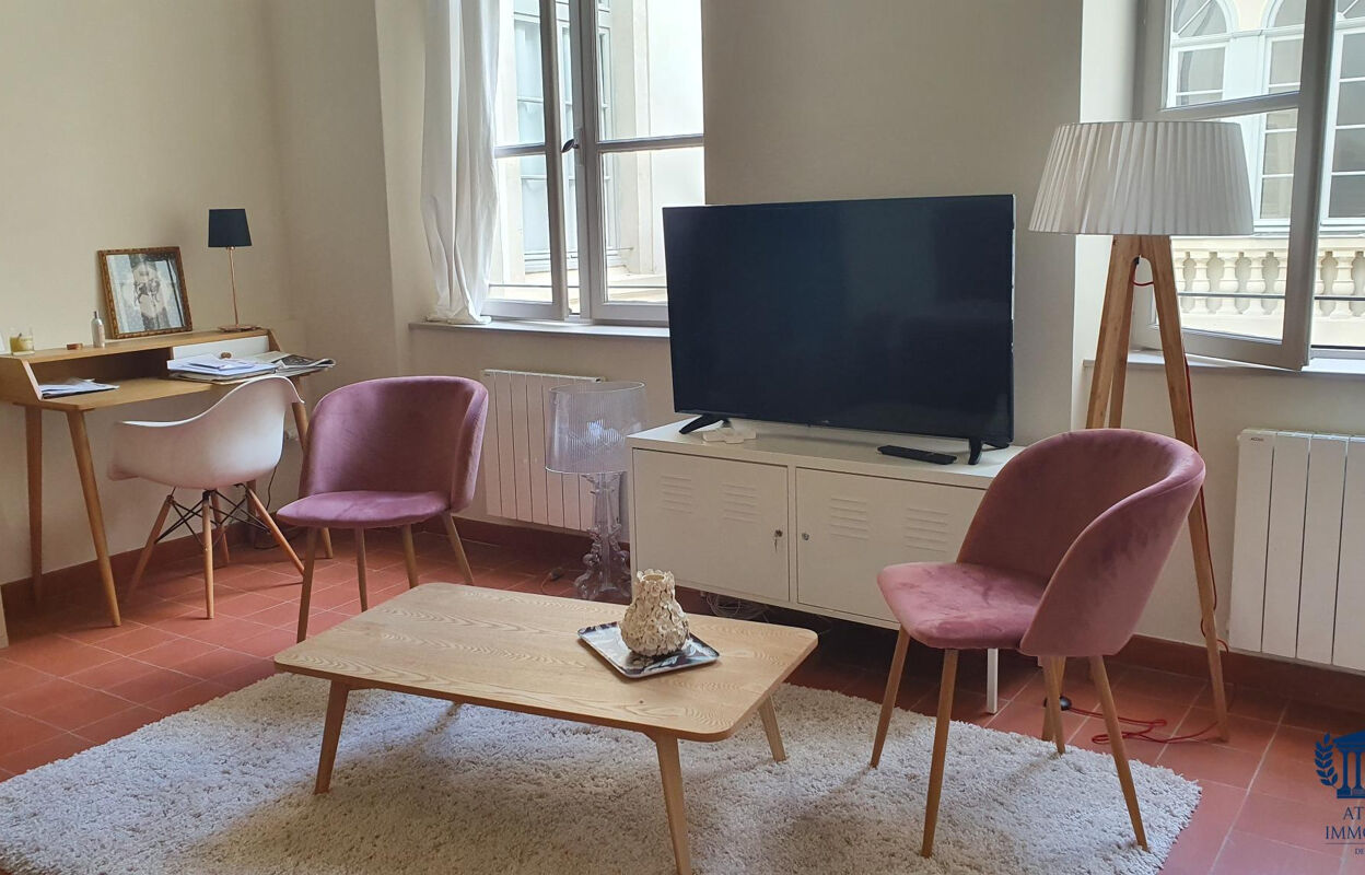 appartement 3 pièces 65 m2 à vendre à Nîmes (30000)