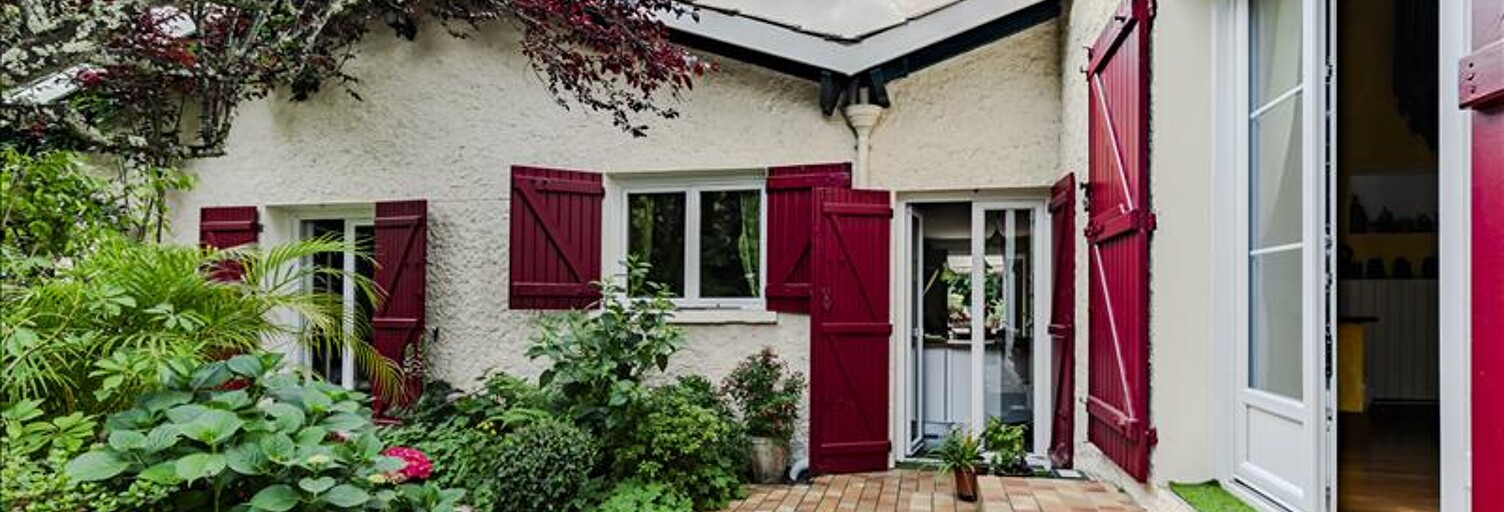 Maison 6 Pièces 201 m² à vendre à Beychac-et-Caillau (33750)