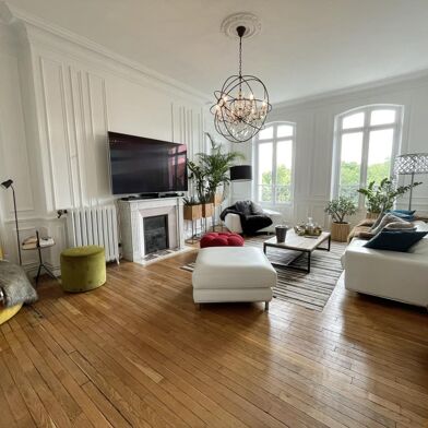 Appartement 5 pièces 174 m²