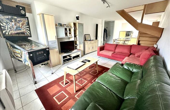 Vente immeuble   Rochecorbon (37210) — photo 2