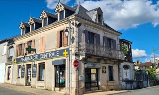 Immeuble  160 m² à vendre à Thenon (24210)
