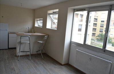 location appartement 595 € CC /mois à proximité de Cassis (13260)