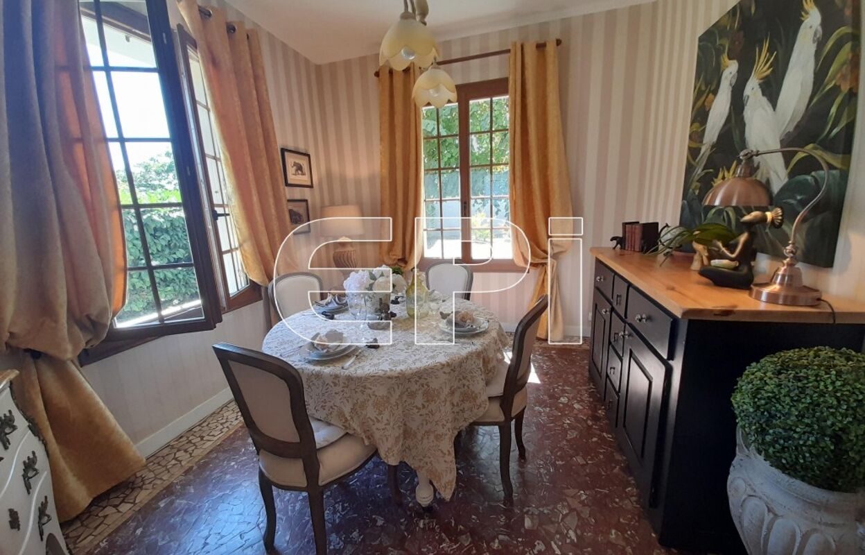 maison 6 pièces 131 m2 à vendre à Vihiers (49310)