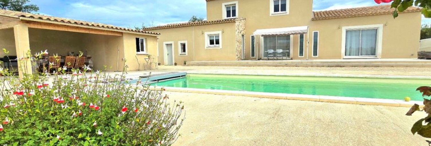 Maison 5 Pièces 171 m² à vendre à Saint-Martin-de-Crau (13310)