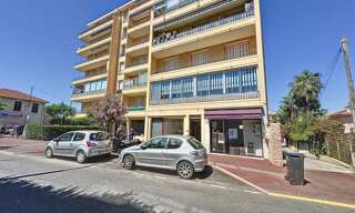 Commerce  34 m² à louer à Cannes (06400)