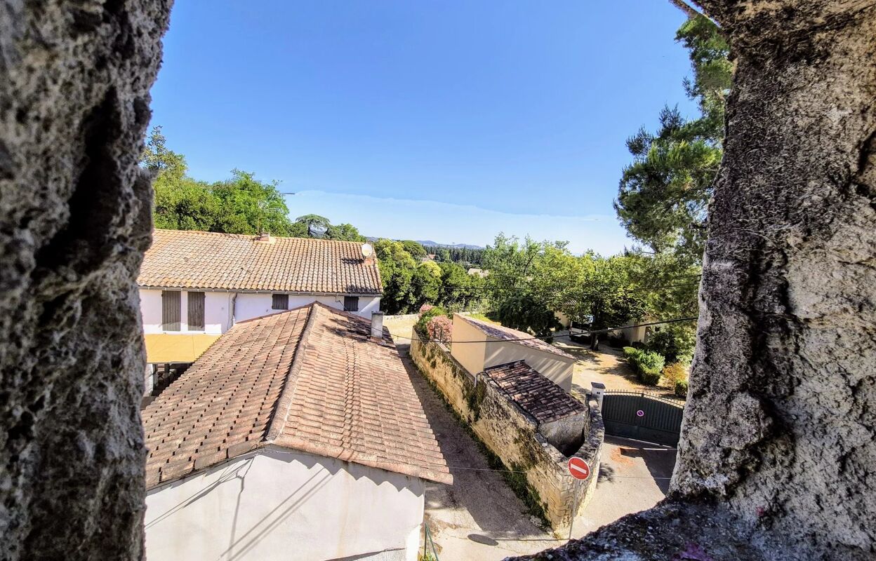 immeuble  pièces 98 m2 à vendre à Barbentane (13570)