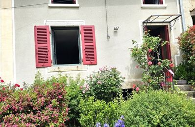 vente maison 82 000 € à proximité de Saint-Martin-Lestra (42110)