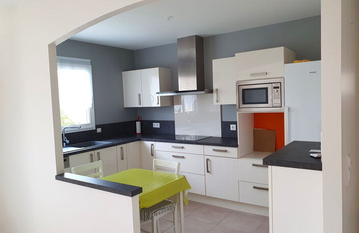 Vente maison 5 pièces 118 m² Saintes (17100) — photo 5
