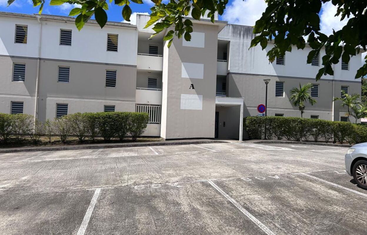 appartement 4 pièces 74 m2 à vendre à Le Lamentin (97232)