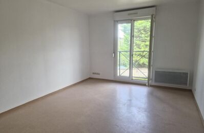 location appartement 400 € CC /mois à proximité de Auxerre (89000)