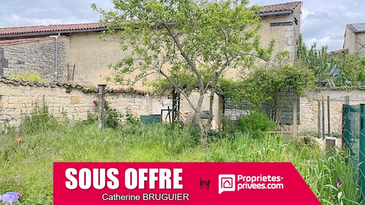 maison 5 pièces 129 m2 à vendre à Surgères (17700)