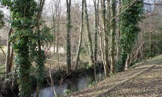 Terrain  967 m² à vendre à Valmondois (95760)