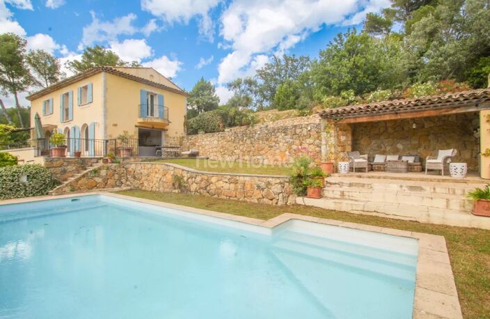Superbe villa avec vue panoramique et maison des amis — photo 2