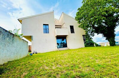 vente maison 239 900 € à proximité de Saint-Thomas-la-Garde (42600)