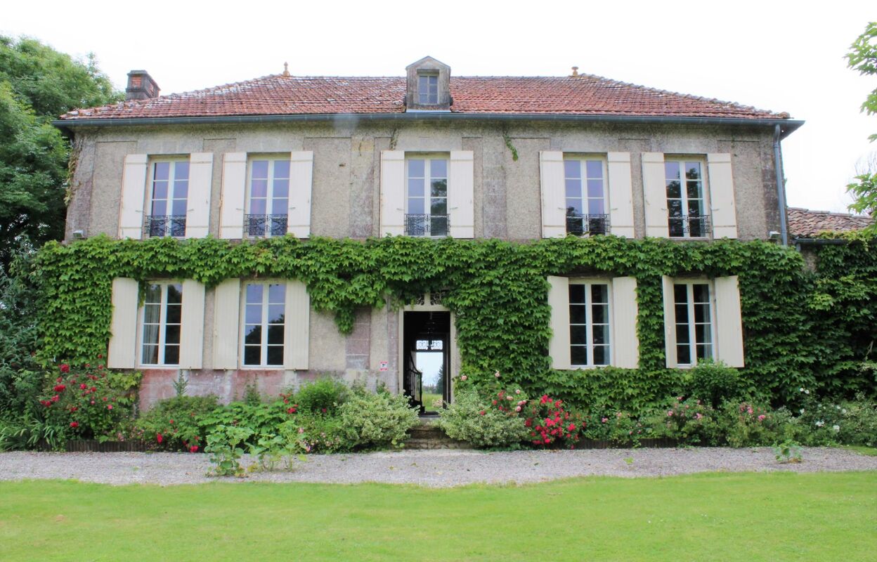 maison 11 pièces 344 m2 à vendre à Jonzac (17500)