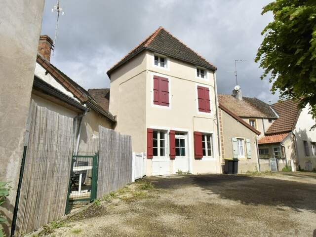 BELLE MAISON DE VILLAGE RÉNOVÉE — photo du bien