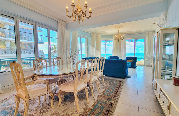 NICE / CARRE D'OR Appartement de Luxe 200m2 avec Vue Mer — photo 3