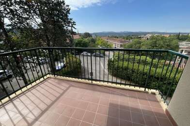 Appartement 3 pièces 1380 €