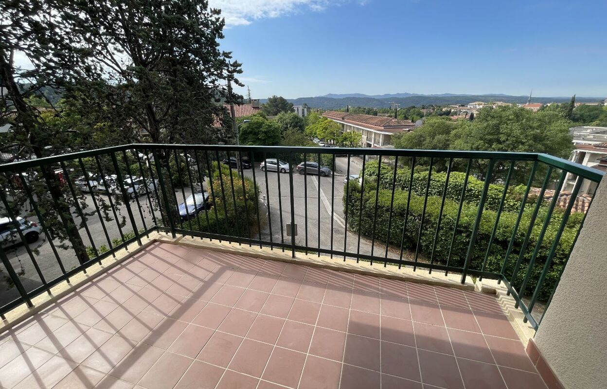 appartement 3 pièces 63 m2 à louer à Aix-en-Provence (13090)