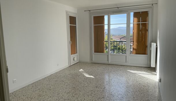 Appartement  à louer Aix-en-Provence 13100