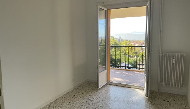 Appartement  à louer Aix-en-Provence 13100